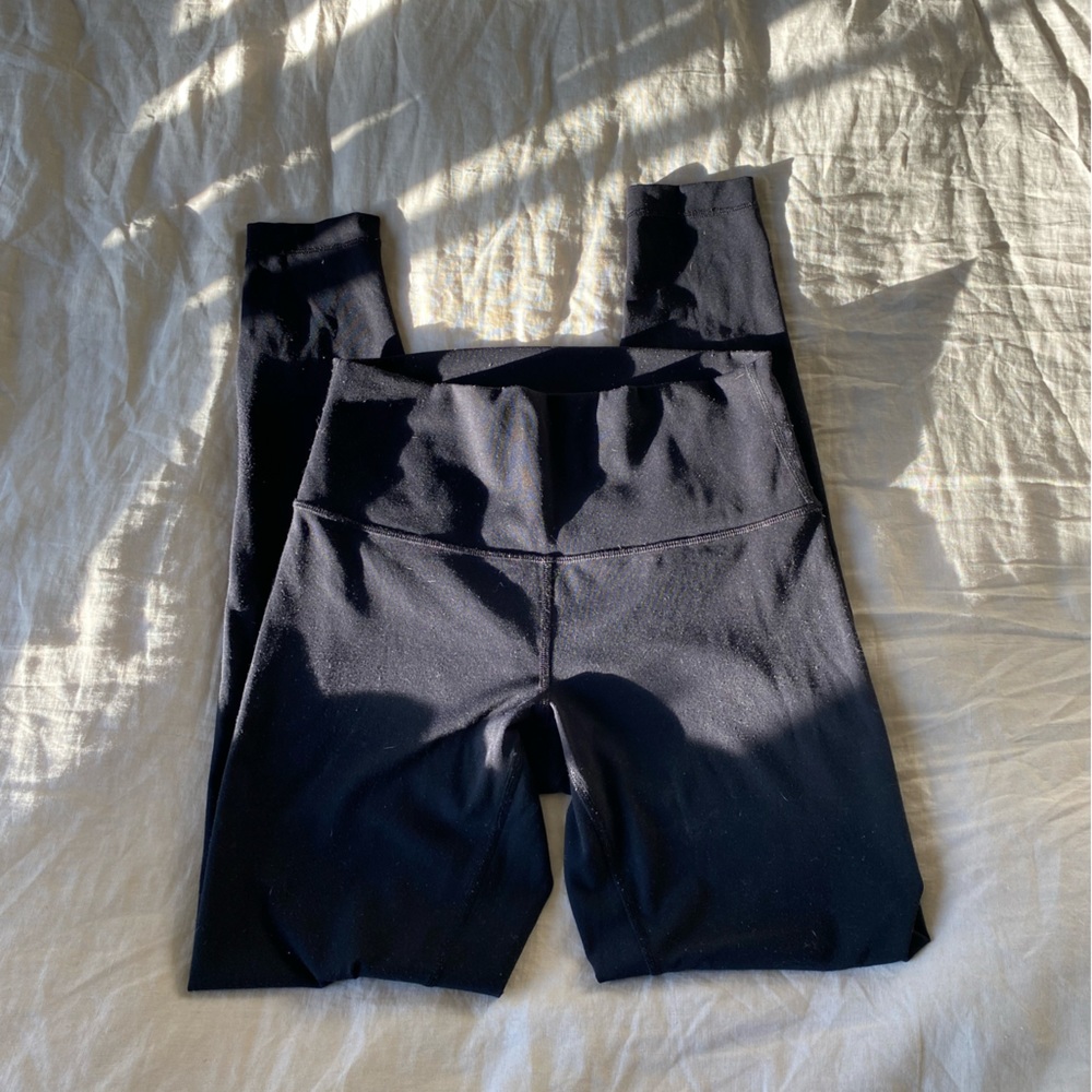 Lululemon Wunder Under High-Rise Tight 28" Full-On Luxtreme size 6